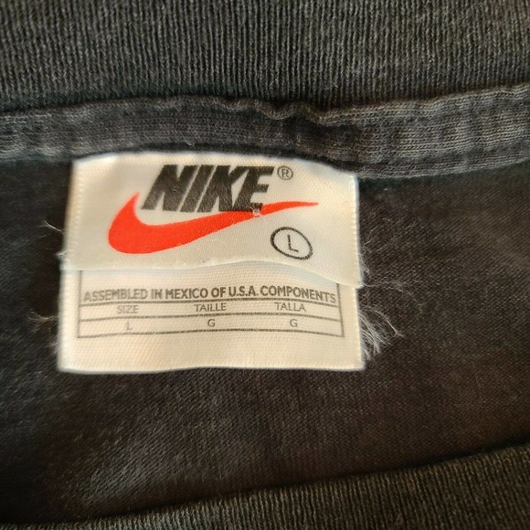 Vintage Nike Swoosh T Shirt Center Swoosh - Picture 3 of 3